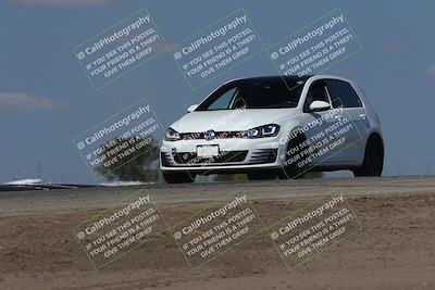 media/Oct-04-2025-OnGrid (Sat) [[44bd565ffa]]/Yellow Group/Grapevine/